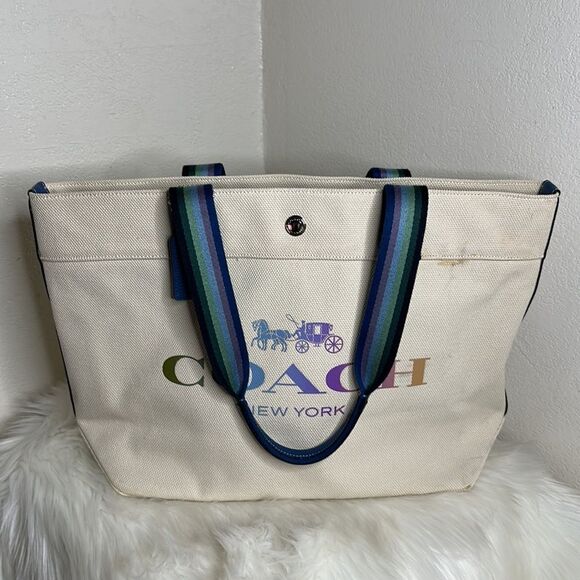 💯Authentic Coach Rainbow Tote Bag 🍀 - Picture 13 of 13
